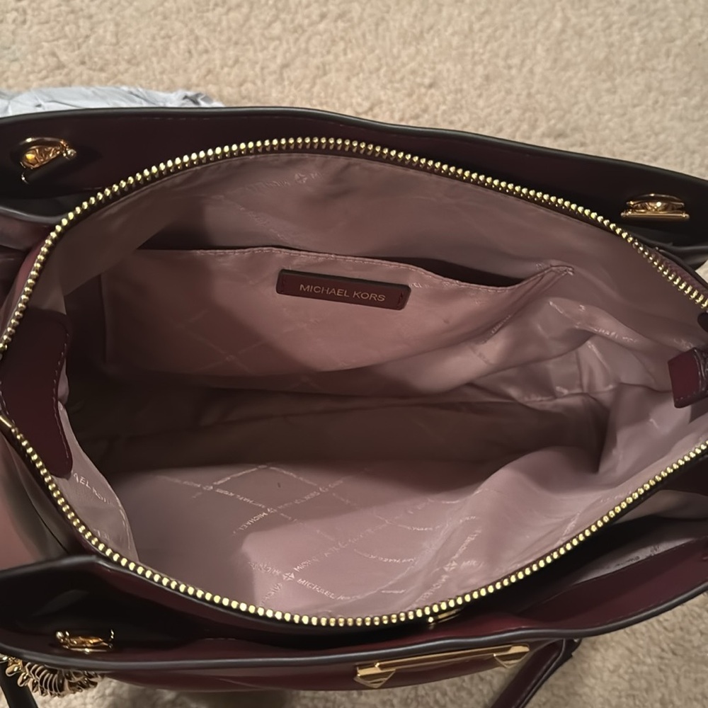MICHAEL KORS Whitney Medium Quilted Chain Tote Shoulder Bag in Oxblood - Picture 14 of 17